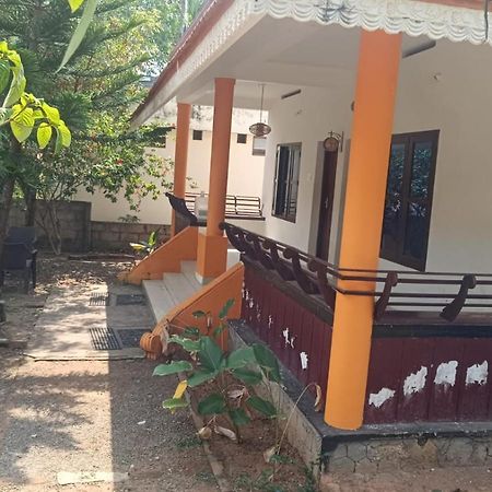 Bee Villa Varkala Eksteriør bilde